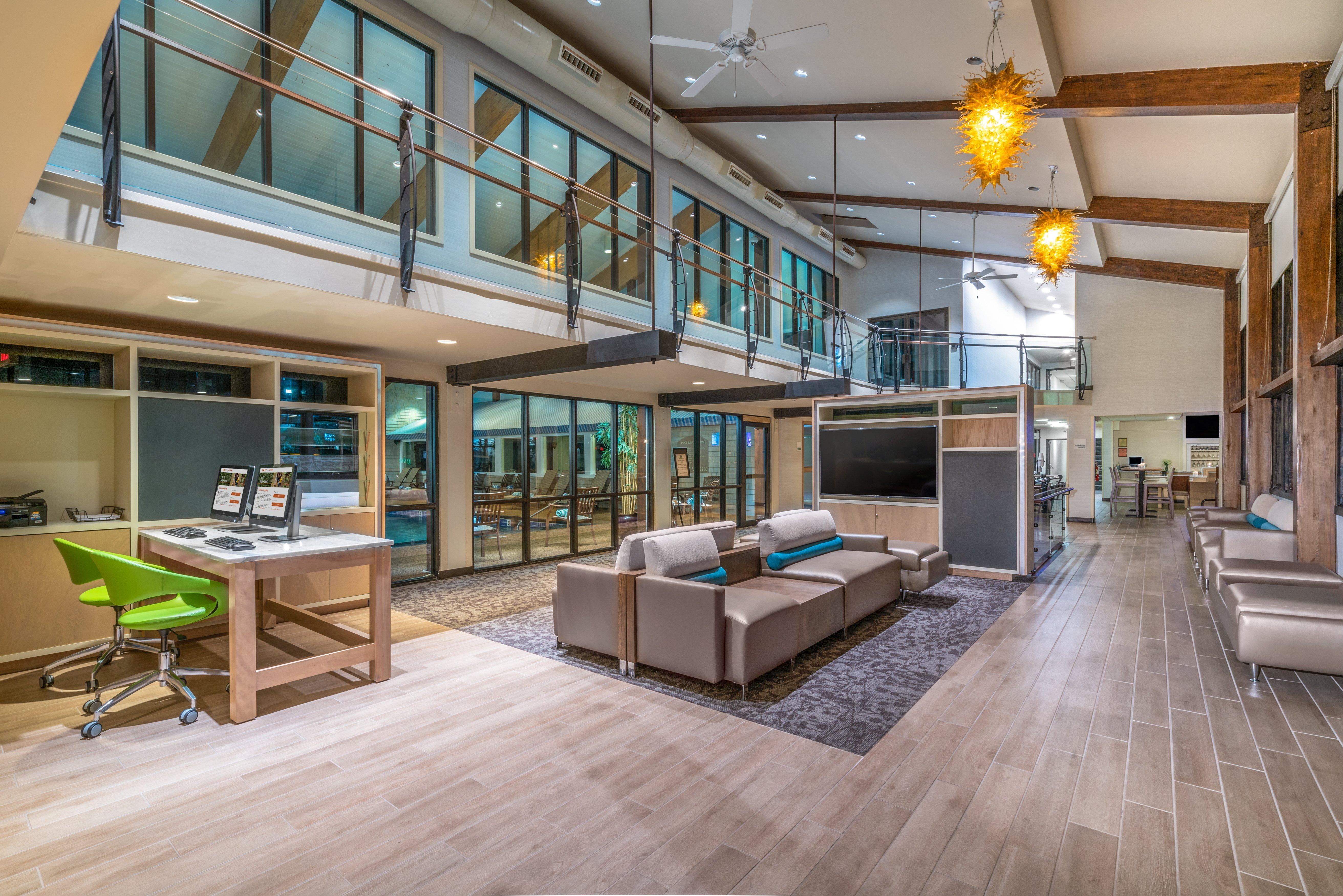 Holiday Inn Cape Cod - Hyannis By Ihg Bagian luar foto